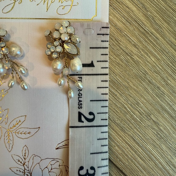 Anthropologie Twigs & Honey Freshwater Pearl and Crystal Cluster Earrings - Picture 7 of 8